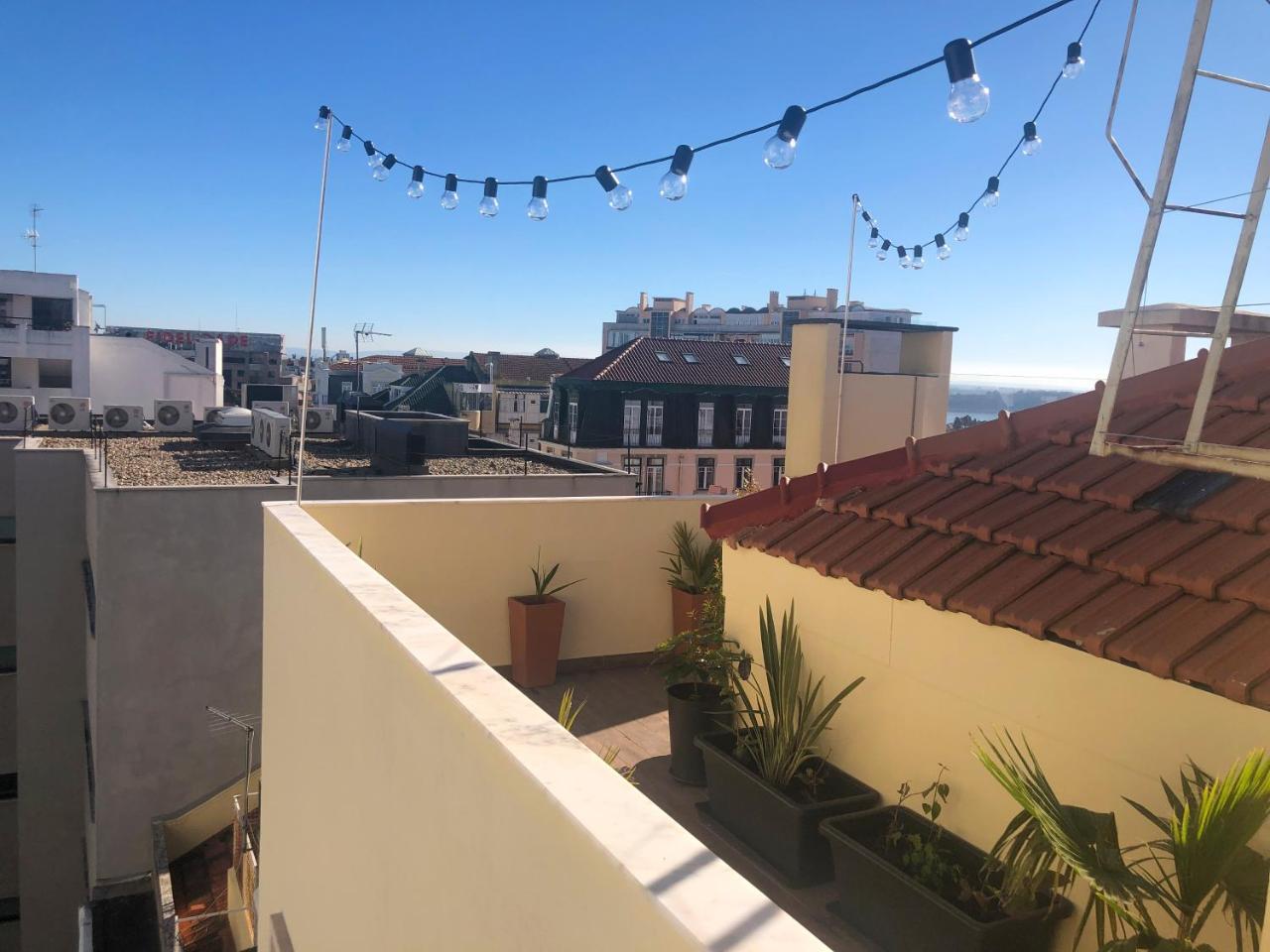 Lv Premier Amoreiras Am2 Lisbon Bagian luar foto
